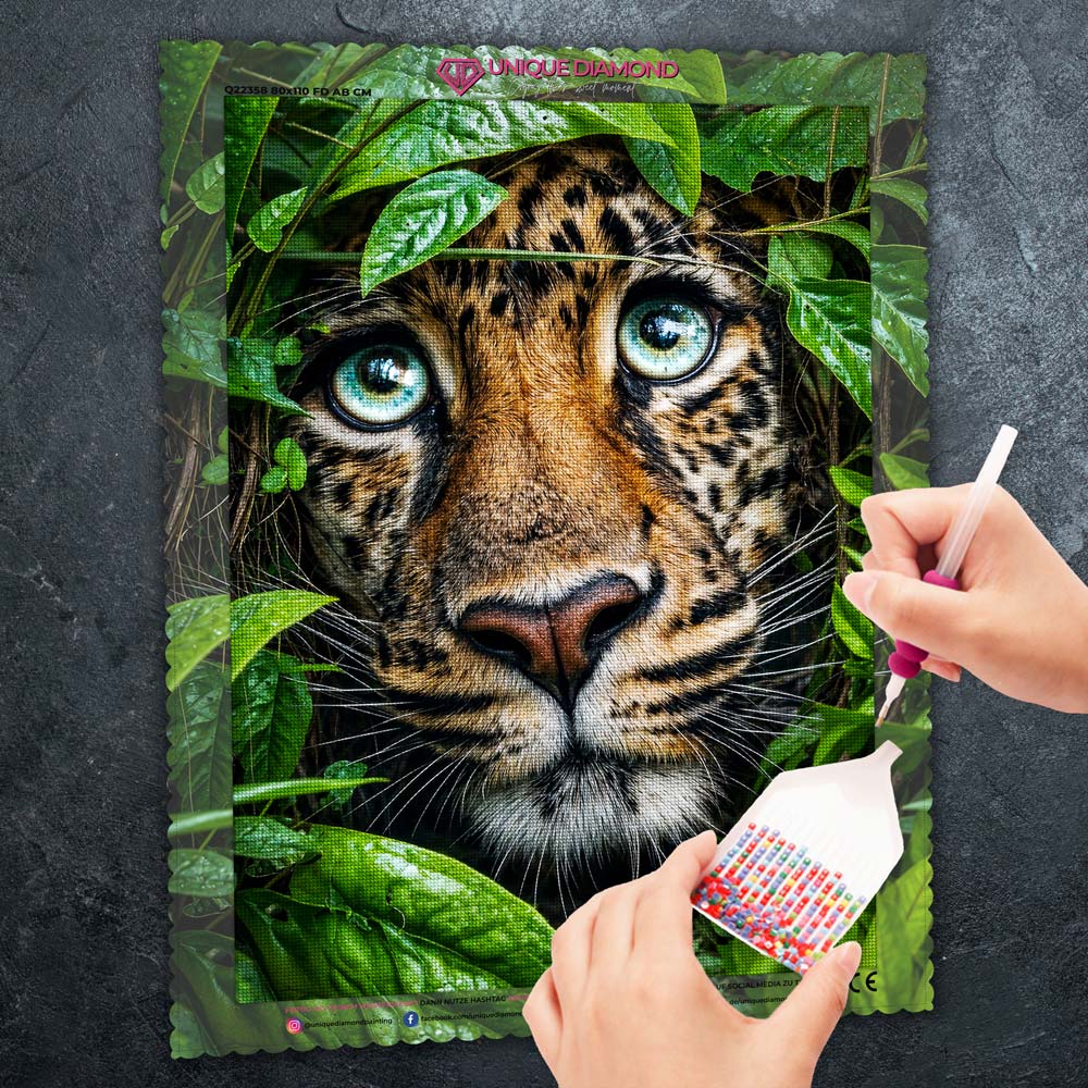 5D Diamond Painting – Blick des Dschungeljägers