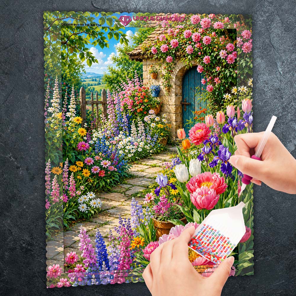 5D Diamond Painting – Blütenzauber am Gartenhaus