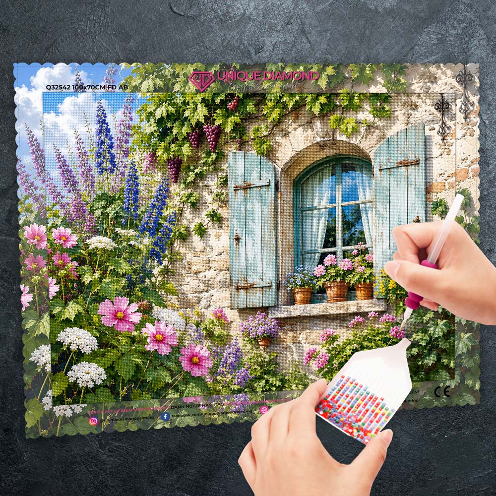 5D Diamond Painting – Landhausfenster voller Blütenzauber