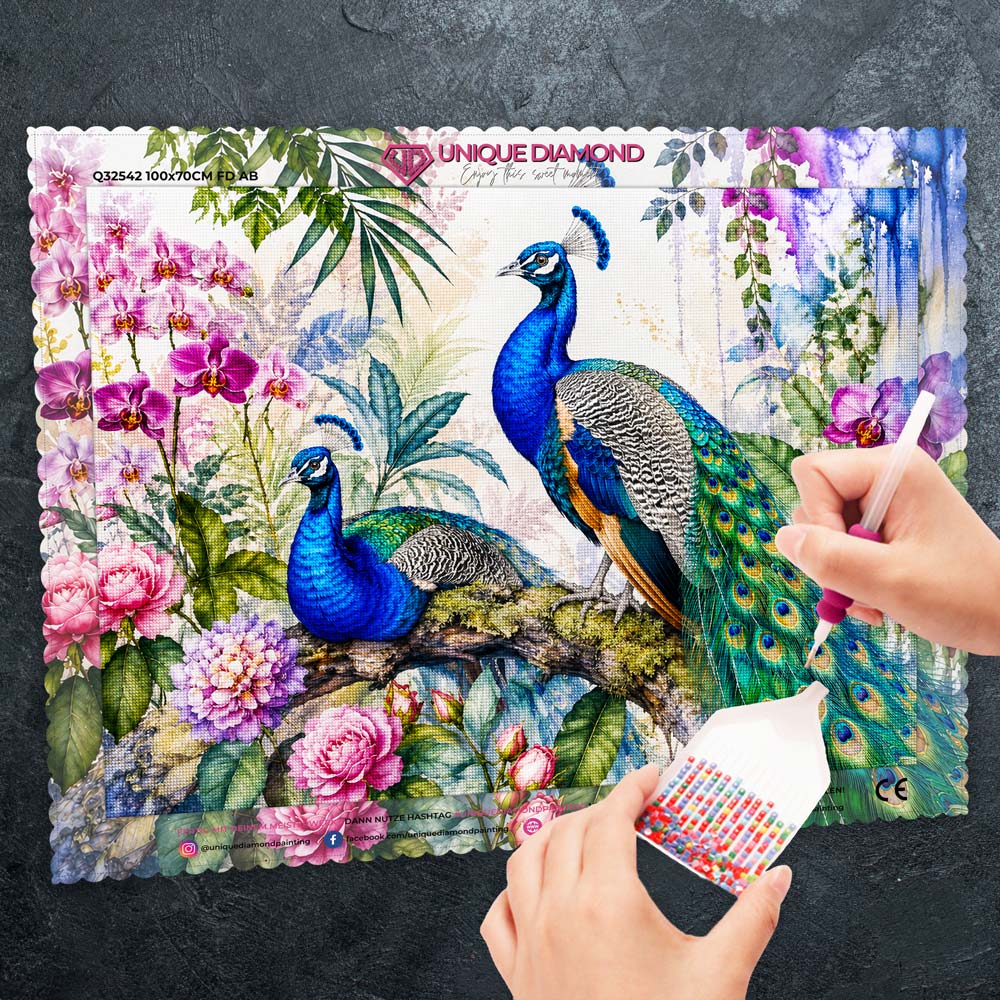5D Diamond Painting – Pfauenpracht im Blütengarten