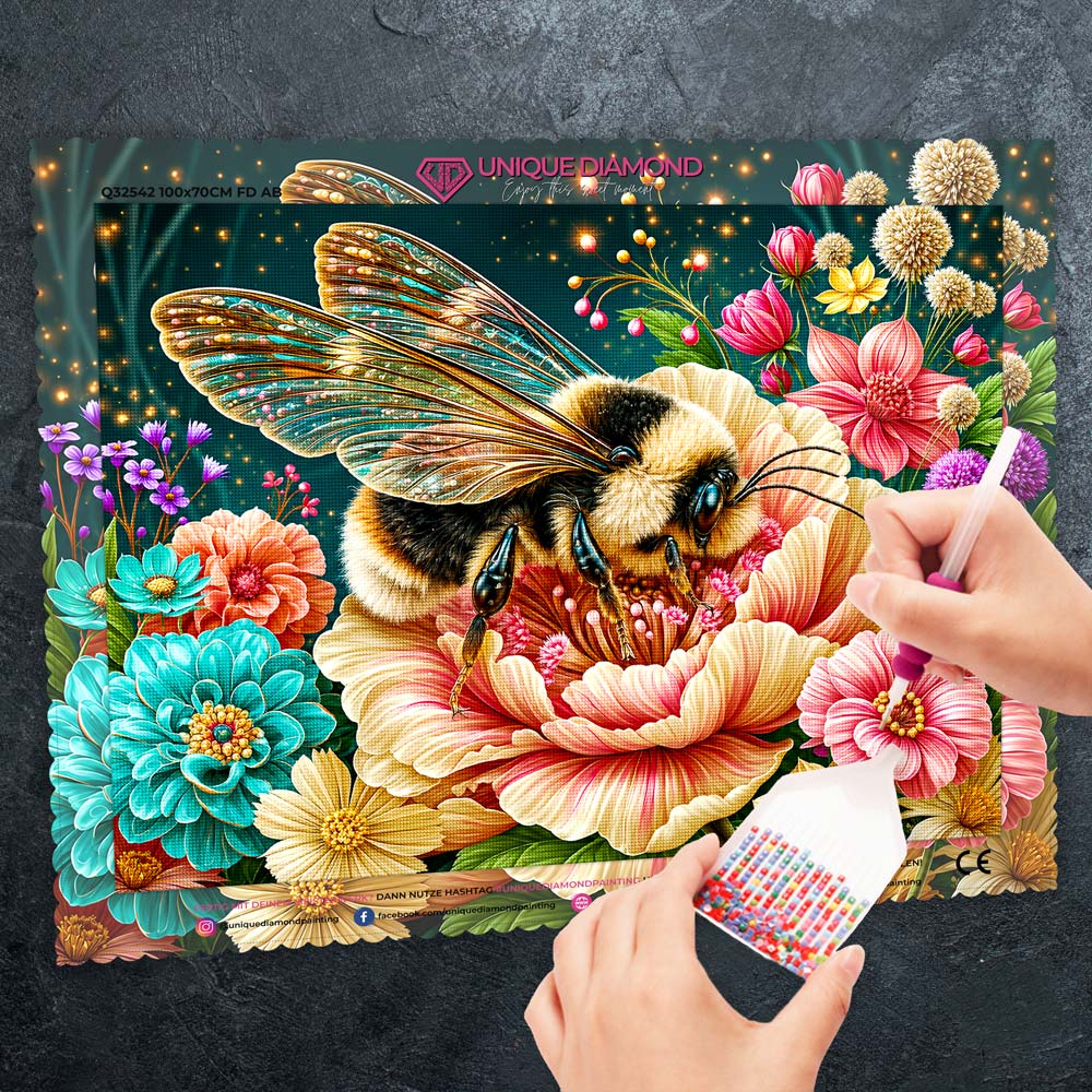 5D Diamond Painting – Summen im Blütenparadies